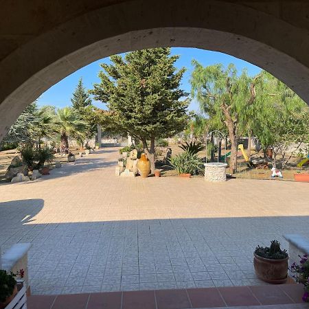 Villa Gemma San Vito dei Normanni Exterior foto